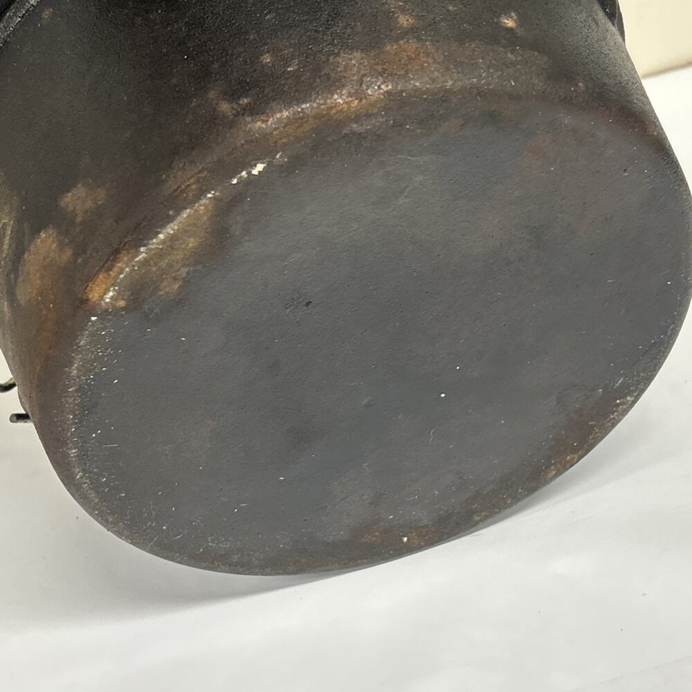 Vintage Stansport Cast Iron Dutch Oven 9” With Handles - Picture 5 of 8